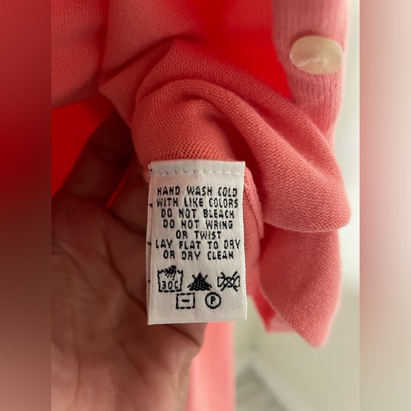 Lilly Pulitzer coral pink button up cardigan SZ Medium - Picture 4 of 7